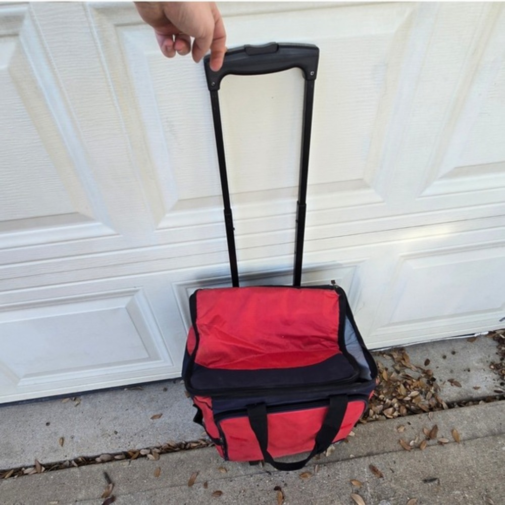 Polar Jacket Rolling cooler Bag Navy Red Ripstop Nylon Wheels Medium ‎ Utility